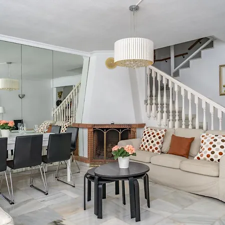 Boliches Townhouse By Costarentals - Ref 61 וילה